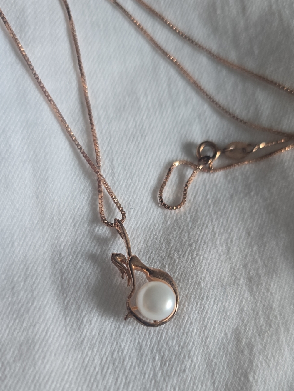 Rose Gold Pearl Pendant Necklace - Women's Jewelry